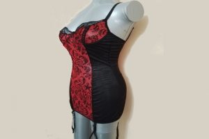 Minivestido Rojo y Negro con Ligas