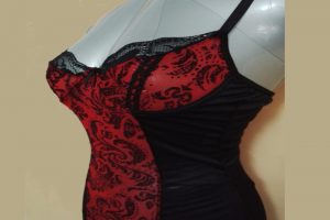 Minivestido Rojo y Negro con Ligas